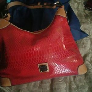 - 🔥🍒🍒🍒Look  a Snake skin  LARGE Dooney